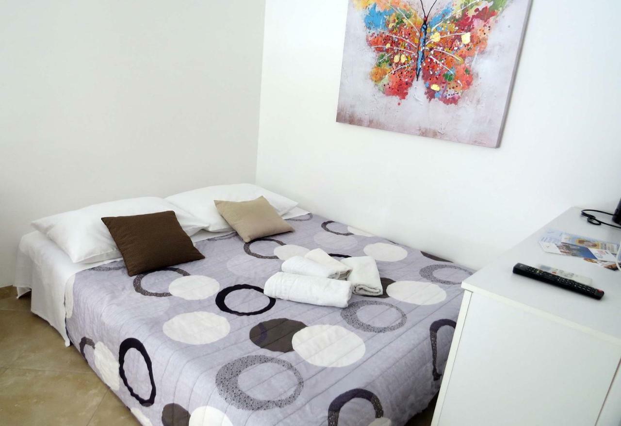 Apartman Jakir Baška Voda Eksteriør bilde