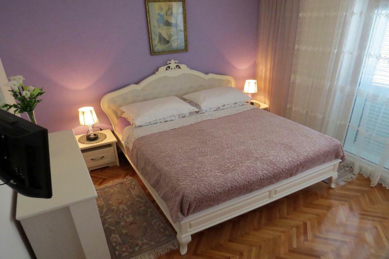 Apartman Jakir Baška Voda Eksteriør bilde